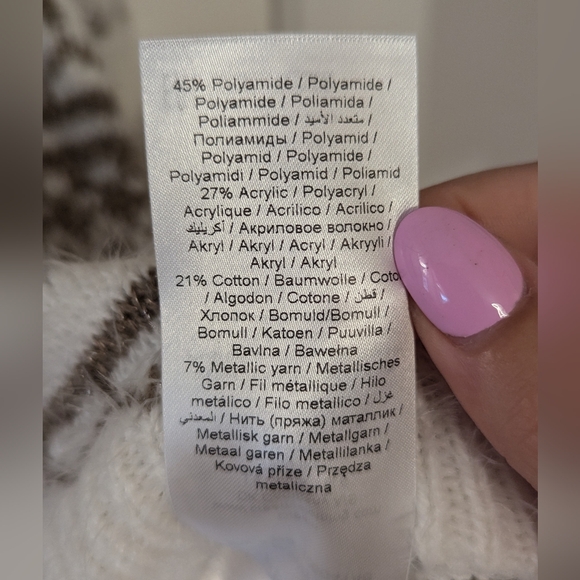 Cream Holiday Sweater Snowflake Pattern - Picture 6 of 8